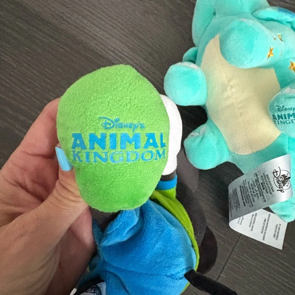 Disney Animal Kingdom Dinoland Mickey Mouse and Dinosaur Small Plush, NWT - Picture 7 of 7